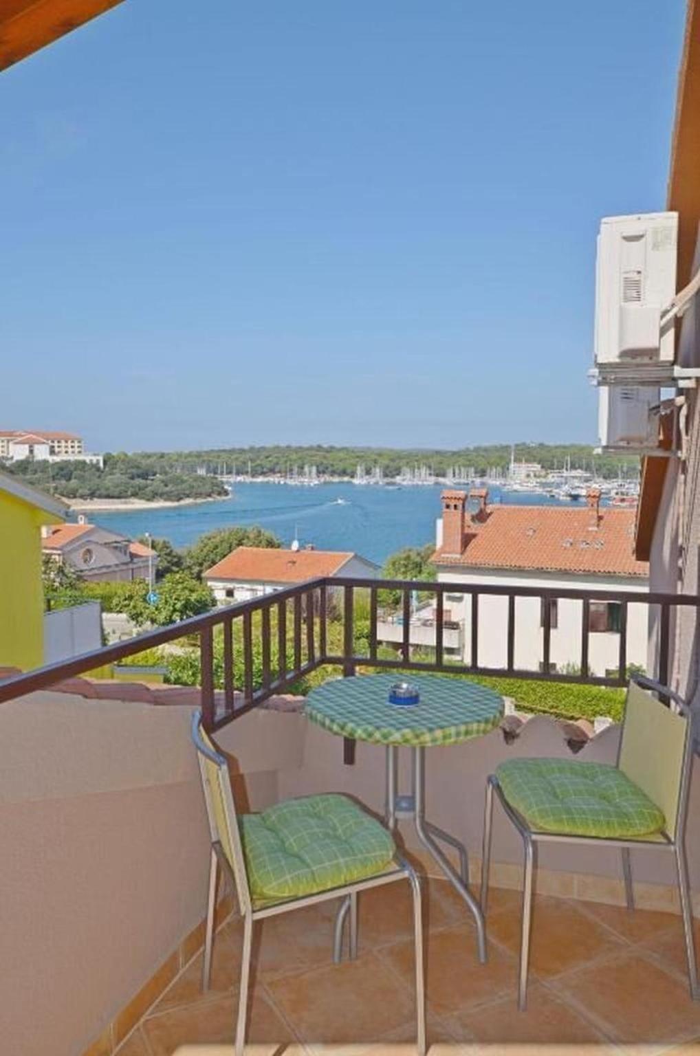 And Viktorija Apartment