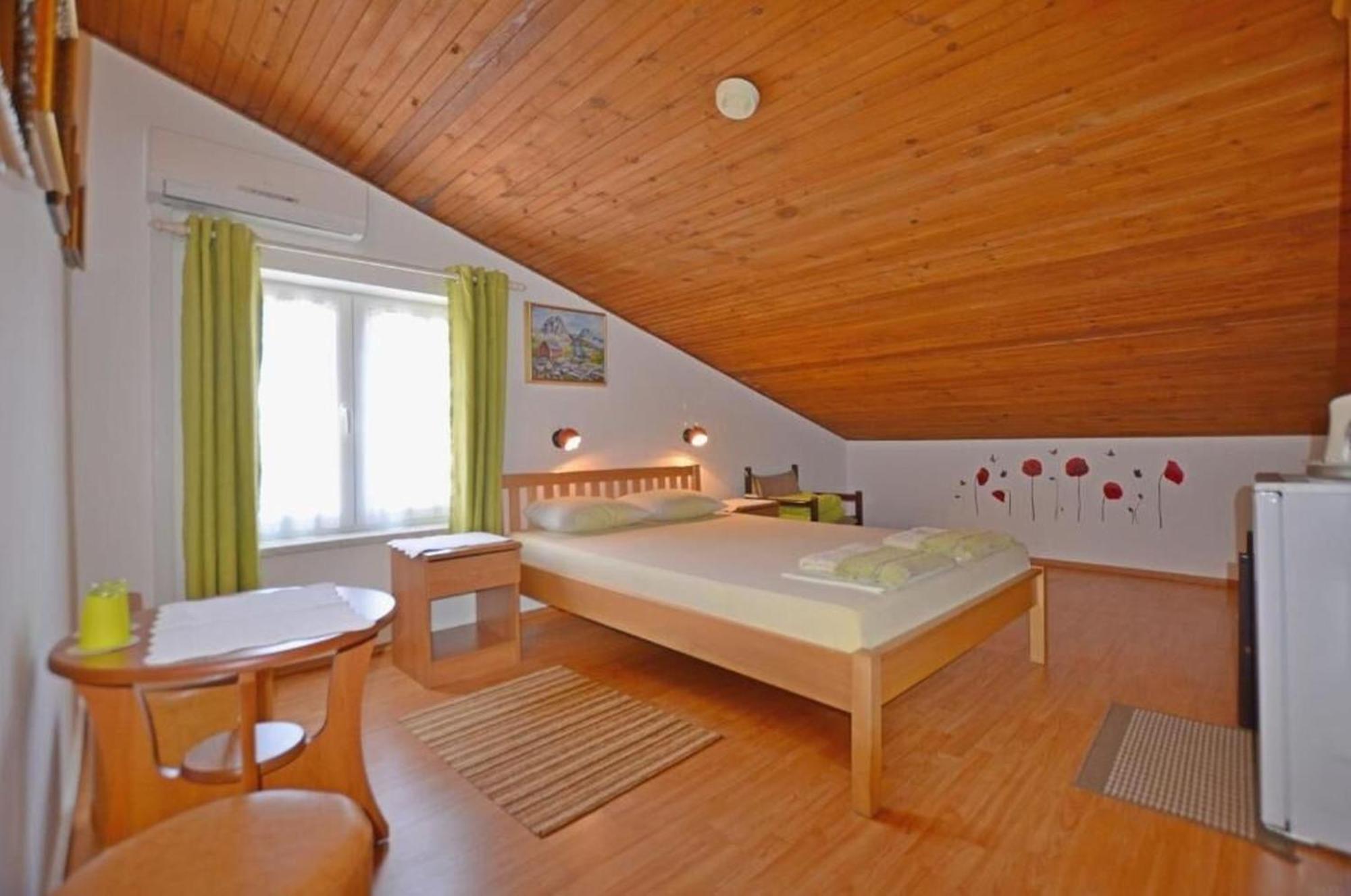 Apartment And Viktorija *