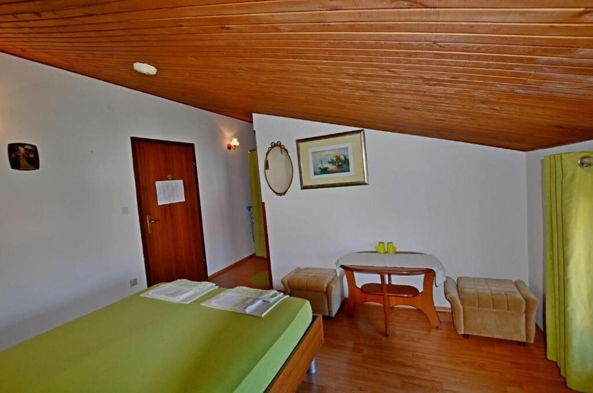 And Viktorija Apartamento Vinkuran
